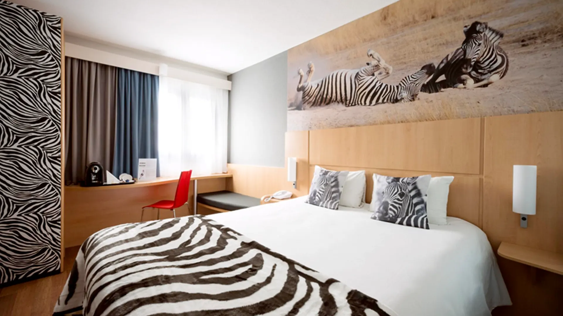Ibis Warszawa Centrum 2*, Warsaw